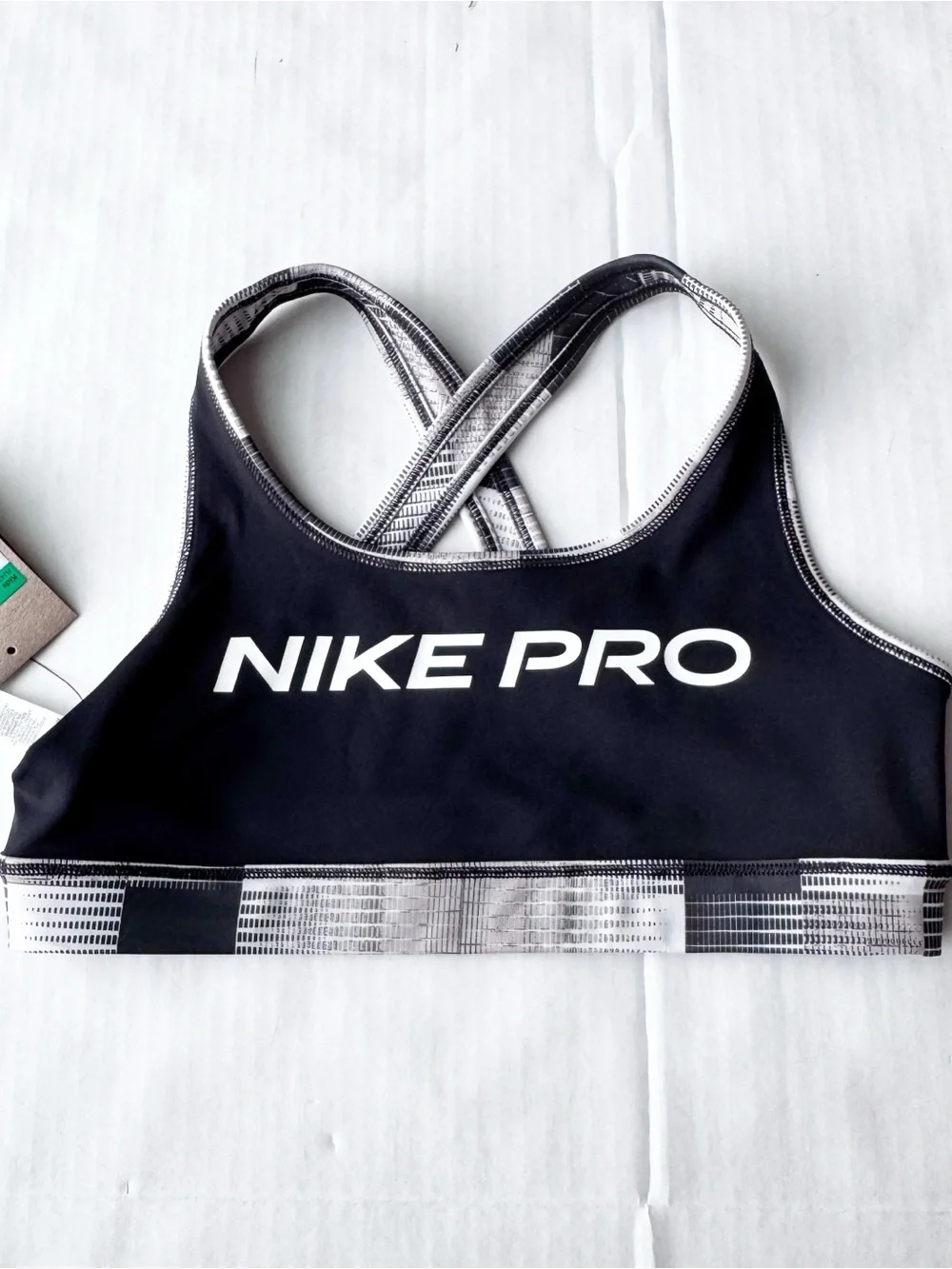Nike Pro Girls New Dri-FIT Reversible Sports Bra Size XL 13-15Y NWT